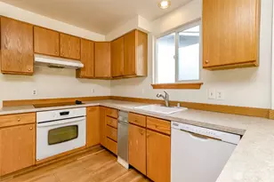 6715 24th St NE, Tacoma, WA 98422 - Photo 10