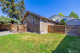 1510 E Sunset Dr, Bellingham, WA 98226 - Photo 4