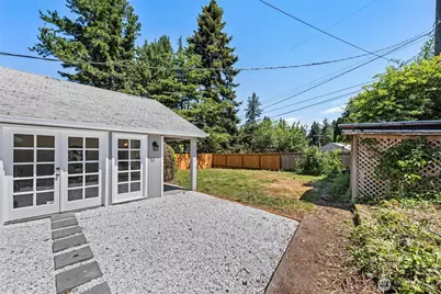 18300 8th Ave NE, Shoreline, WA 98155 - Photo 24