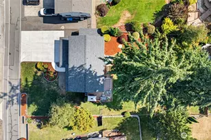 2622 211th Ave E, Lake Tapps, WA 98391 - Photo 4