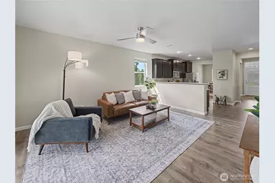 506 Bondgard Avenue E, Enumclaw, WA 98022 - Photo 10