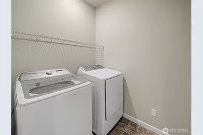 506 Bondgard Avenue E, Enumclaw, WA 98022 - Photo 24