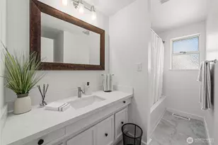 16821 19th Ave SW, Normandy Park, WA 98166 - Photo 18