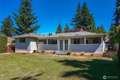 16821 19th Avenue SW, Normandy Park, WA 98166 - Photo 2