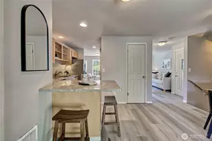 23317 Edmonds Way, Edmonds, WA 98026 - Photo 16