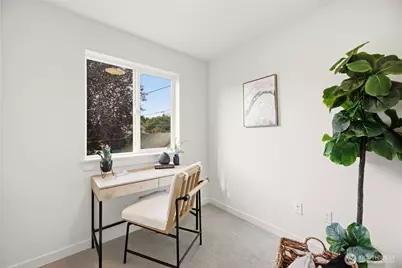 1702 Rainier Avenue #B, Everett, WA 98201 - Photo 12