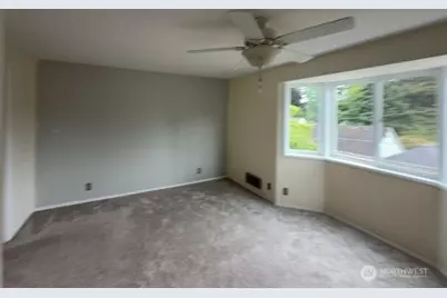 1610 Park Avenue #B3, Bremerton, WA 98337 - Photo 10