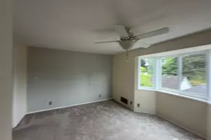 1610 Park Ave, Bremerton, WA 98337 - Photo 10