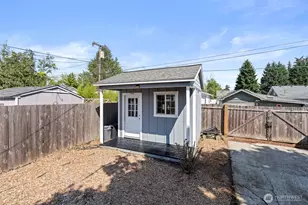 1228 H St, Centralia, WA 98531 - Photo 8
