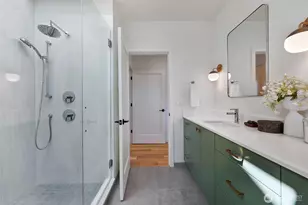 707 N 65th St, Seattle, WA 98103 - Photo 28