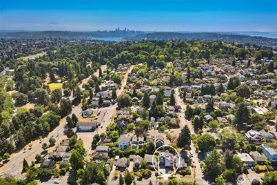 707 N 65th Street, Seattle, WA 98103 - Photo 38