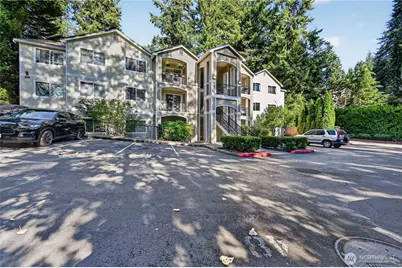 10709 Valley Viewrd #C101, Bothell, WA 98011 - Photo 1
