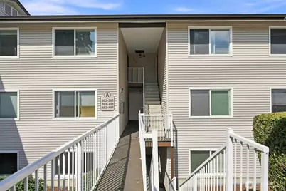 9000 25th Avenue SW #102A, Seattle, WA 98106 - Photo 32