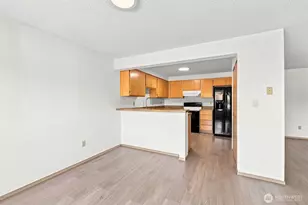 9000 25th Ave SW, Seattle, WA 98106 - Photo 14