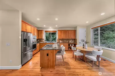 12019 178th Place NE, Redmond, WA 98052 - Photo 8
