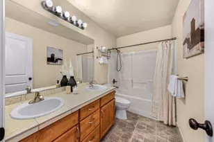 12019 178th Pl NE, Redmond, WA 98052 - Photo 18