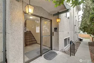 707 N 85th St, Seattle, WA 98103 - Photo 2