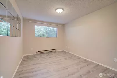707 N 85th Street #303, Seattle, WA 98103 - Photo 6