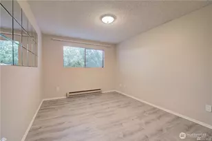 707 N 85th St, Seattle, WA 98103 - Photo 6