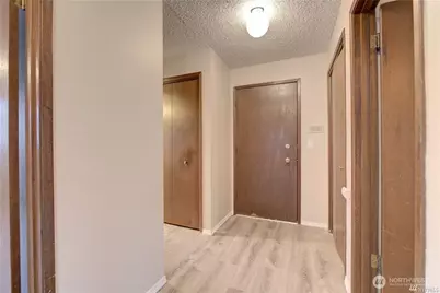 707 N 85th Street #303, Seattle, WA 98103 - Photo 4