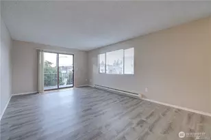 707 N 85th St, Seattle, WA 98103 - Photo 8
