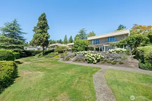 9829 NE 1st St, Bellevue, WA 98004 - Photo 34