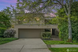 9829 NE 1st St, Bellevue, WA 98004 - Photo 2