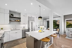 2616 4th Ave N, Seattle, WA 98109 - Photo 4