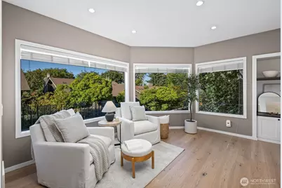 2616 4th Avenue N #402, Seattle, WA 98109 - Photo 14