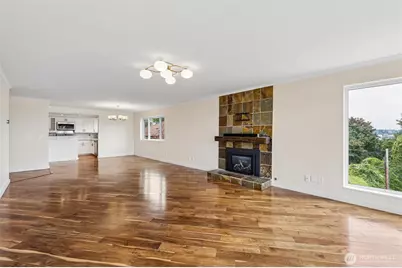 2470 Dexter Avenue N #2A, Seattle, WA 98109 - Photo 8