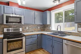 8320 361st St E, Eatonville, WA 98328 - Photo 10