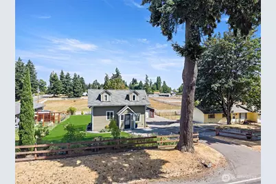3211 122nd Avenue E, Edgewood, WA 98372 - Photo 2