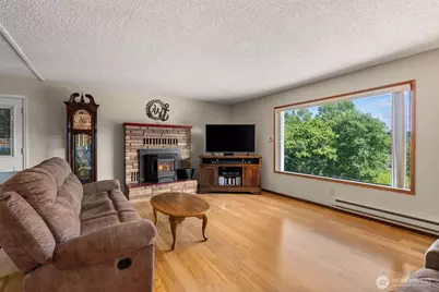1212 Fowler Street, Raymond, WA 98577 - Photo 6