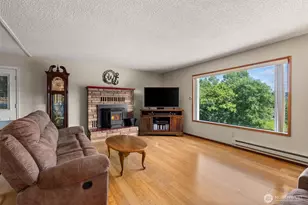 1212 Fowler St, Raymond, WA 98577 - Photo 6