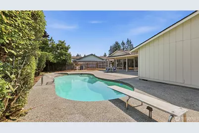 14656 SE Fairwood Boulevard, Renton, WA 98058 - Photo 34