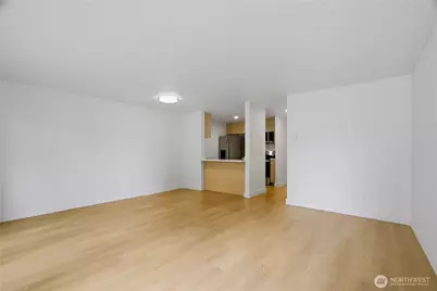 10732 Stone Avenue N #2, Seattle, WA 98133 - Photo 4