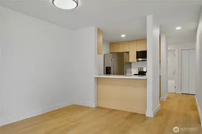 10732 Stone Avenue N #2, Seattle, WA 98133 - Photo 6