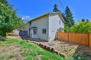 1687 Bayview Dr W, Bremerton, WA 98312 - Photo 22