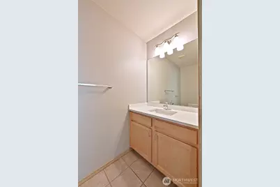 1687 Bayview Drive W, Bremerton, WA 98312 - Photo 8