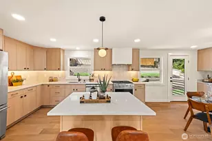 8019 Bagley Ave N, Seattle, WA 98103 - Photo 6