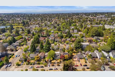 8019 Bagley Avenue N, Seattle, WA 98103 - Photo 28