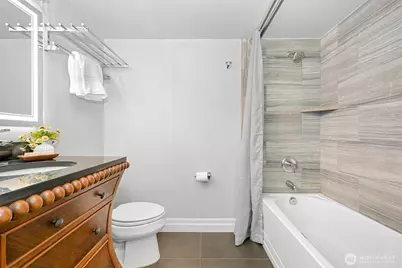 960 Harris Avenue #305, Bellingham, WA 98225 - Photo 18