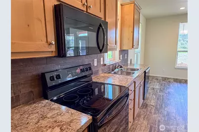 205 Lake View Drive, Quilcene, WA 98376 - Photo 18