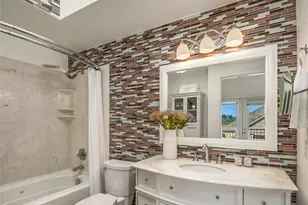 2310 W Dravus St, Seattle, WA 98199 - Photo 26
