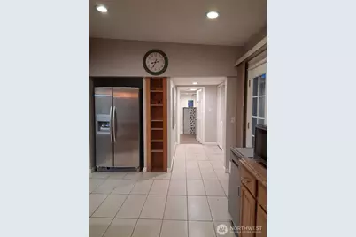 8242 S 128th Street, Seattle, WA 98178 - Photo 10
