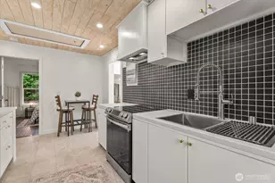 7033 S 126th St, Seattle, WA 98178 - Photo 14