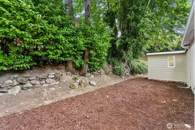 7033 S 126th Street, Seattle, WA 98178 - Photo 22