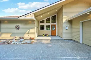 75 Seafarer Ln, Port Ludlow, WA 98365 - Photo 2