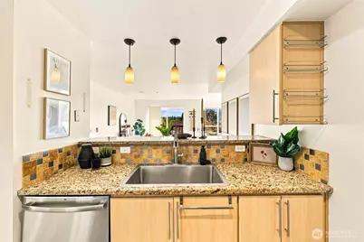 424 N 85th Street #308, Seattle, WA 98103 - Photo 12