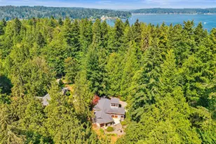 7641 NE North St, Bainbridge Island, WA 98110 - Photo 36